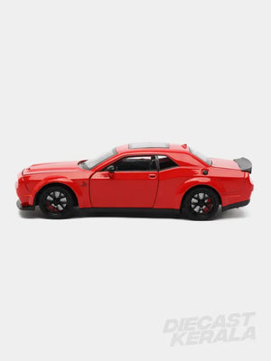 1:24 DODGE Challenger SRT Scale model car RED 1:24 scale model