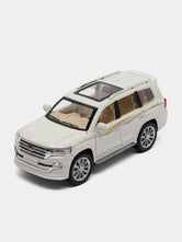 Toyota LAND CRUISER WHITE 1:24 Scale