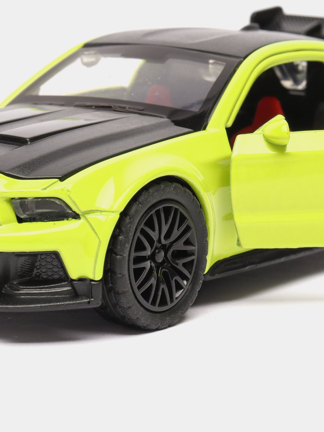 Mustang GT GREEN 1:36 Scale